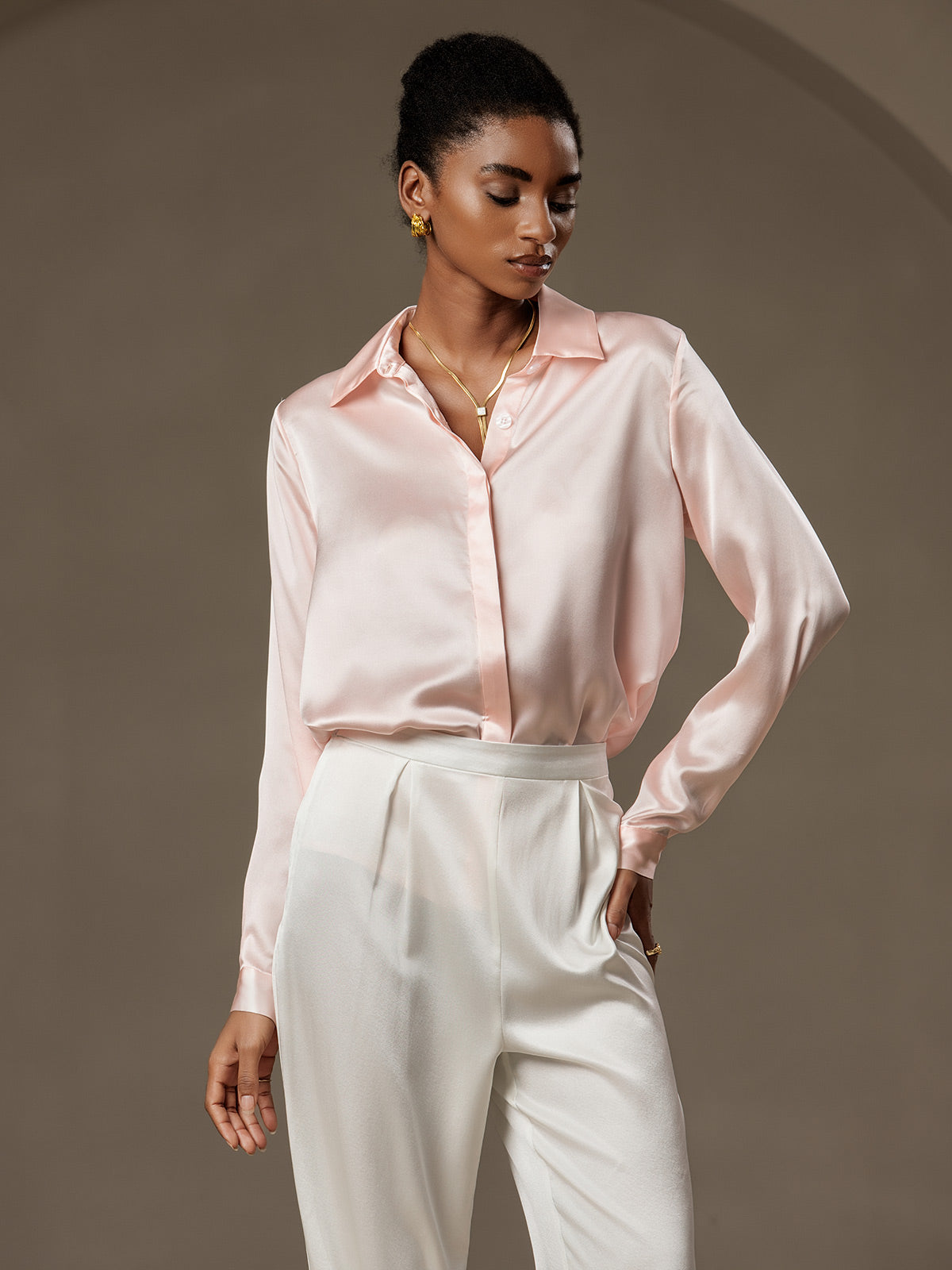 [Rosa] SilkSilky-NO 19Momme Silke Lapel Collar Skjorte for Kvinner 001