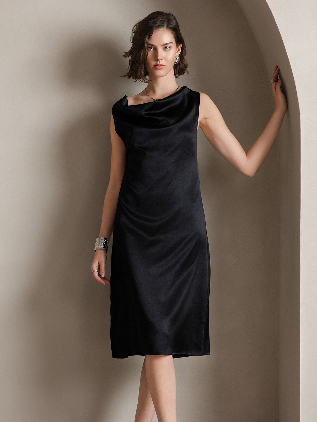 SilkSilky US 19Momme Silk Blend Sleeveless Cowl Neck Dress Black 004