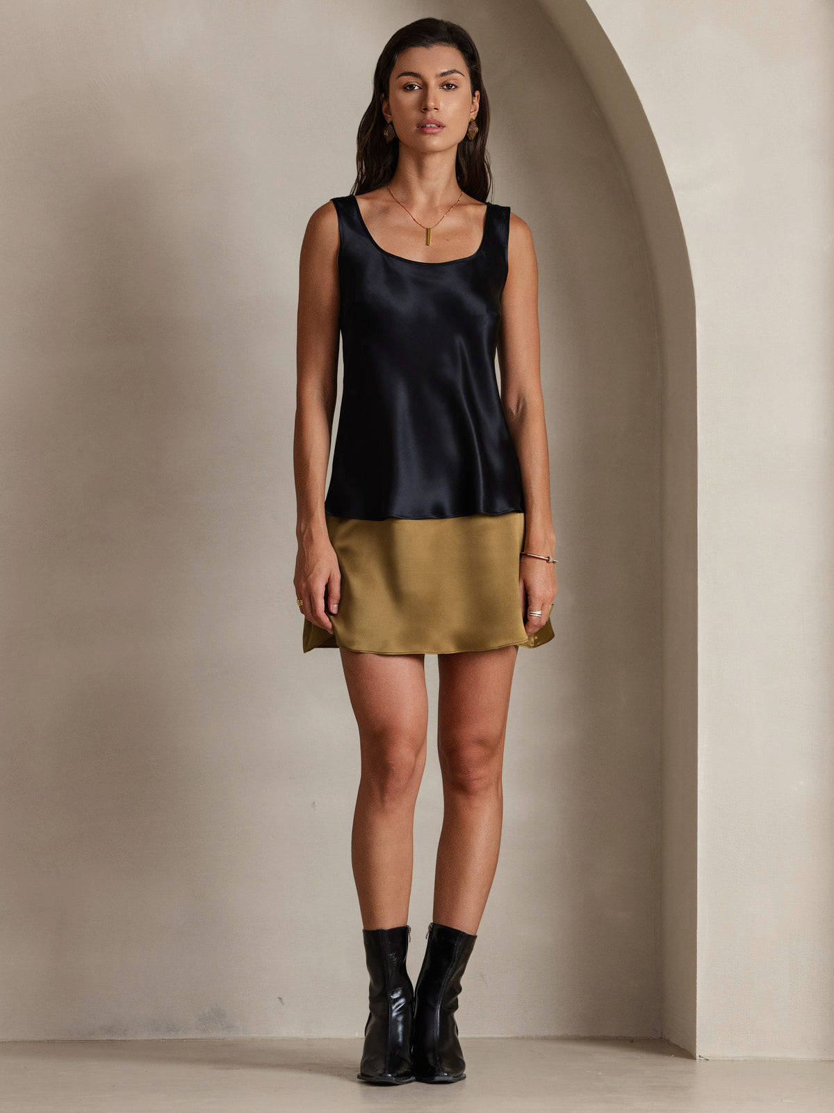 [Svart] SilkSilky-NO 19Momme Silke U-hals Camisole Topp 001