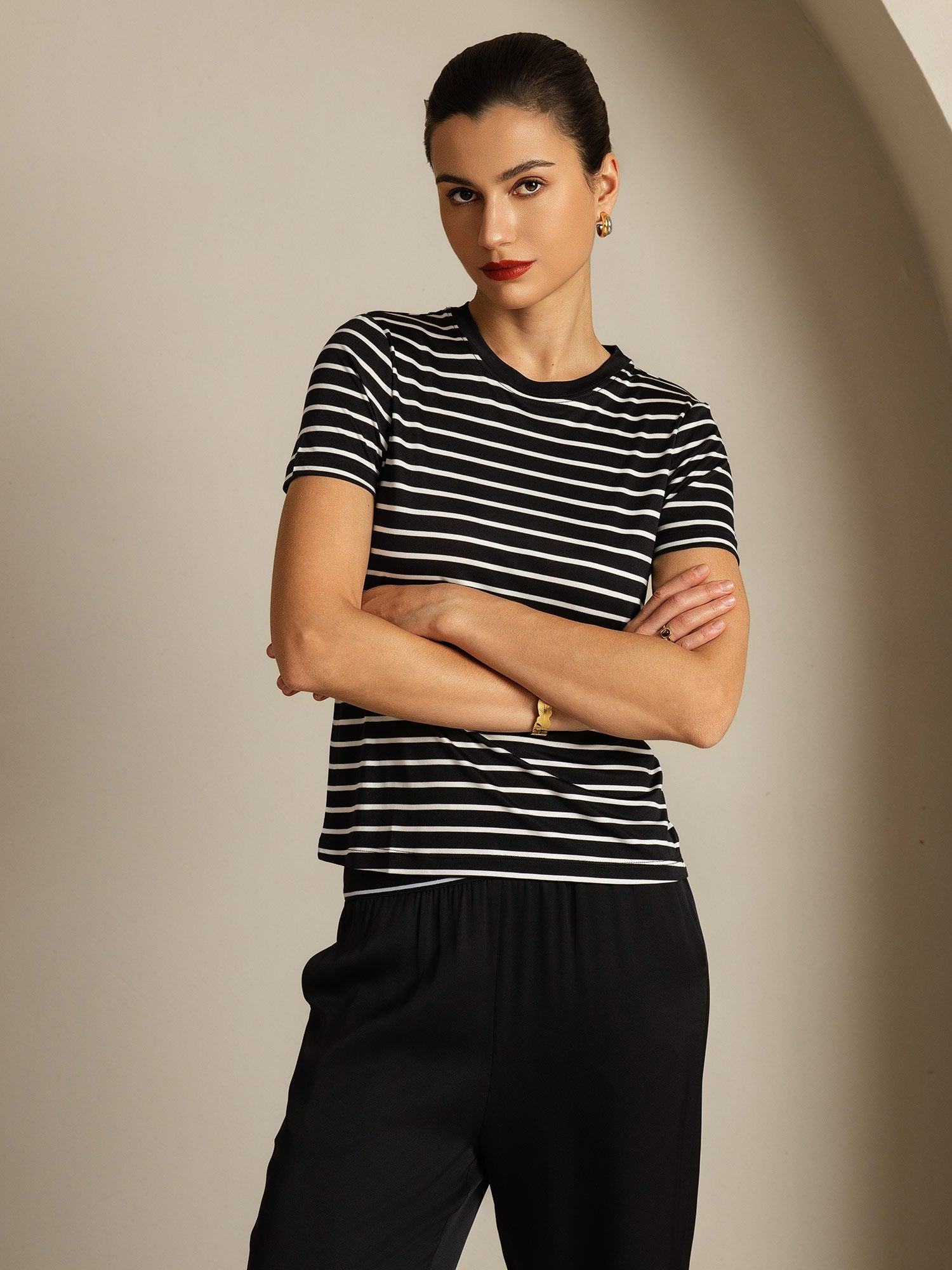 [SvartStripe] SilkSilky-NO Silke Womens T-Shirt 005