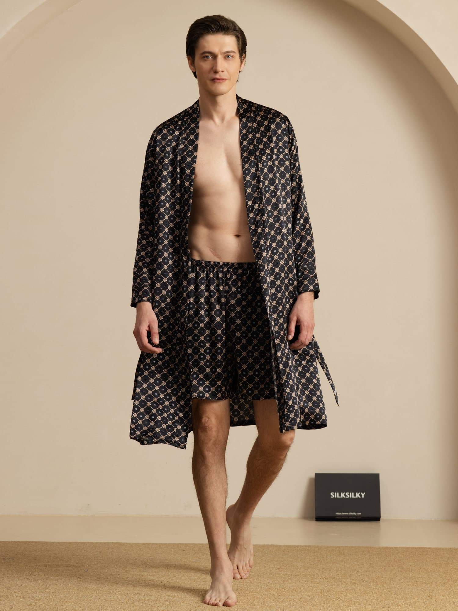 [Svart Kjede] SilkSilky-NO Long Sleeve Pyjamas for menn 001