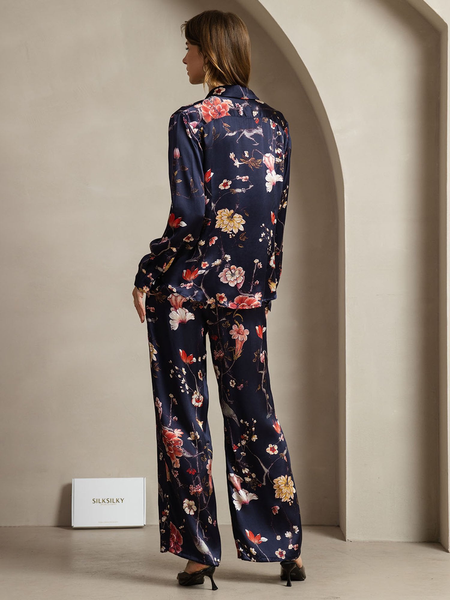 [MarineBlomster] SilkSilky-NO 19Momme Silke Lapel Collar Women''s Outfit Sets 002