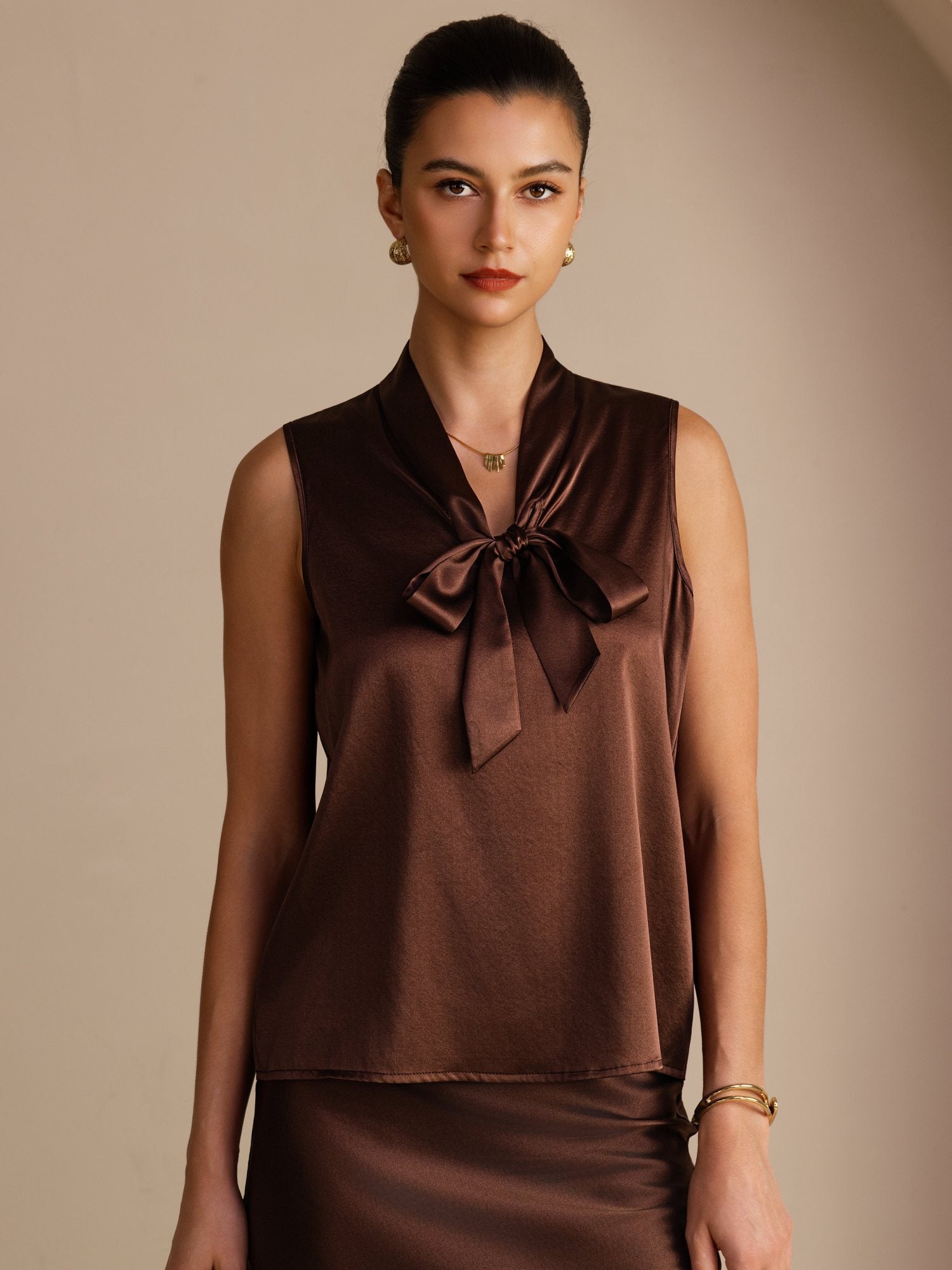 [Mørk Sjokolade] SilkSilky-NO Sleeveless Tie Neck Camisole Topp 001