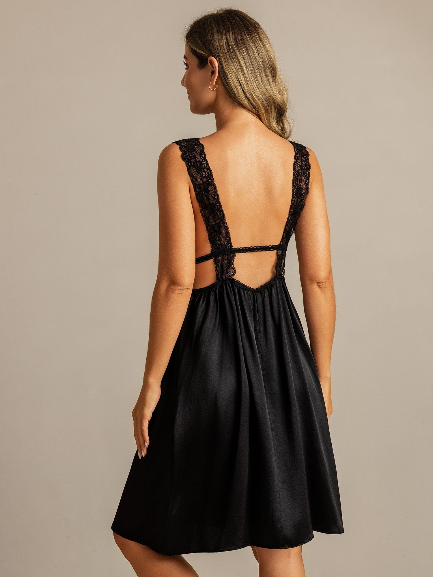[Svart] SilkSilky-NO Sleeveless Deep V Neck Nattkjole 002