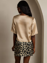 [Champagne] SilkSilky-NO Halv erme Dyp Rund Halsutringning T-skjorte for Kvinner 002