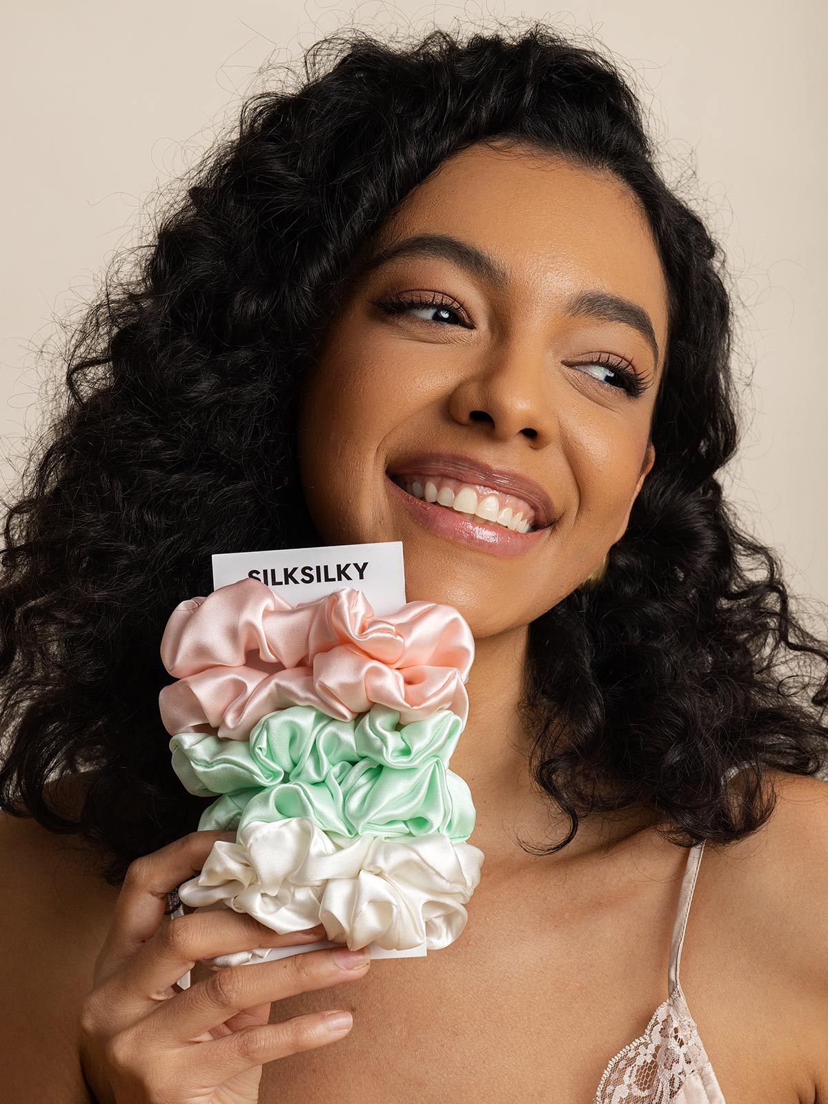 [Group2] SilkSilky-NO Scrunchie 006