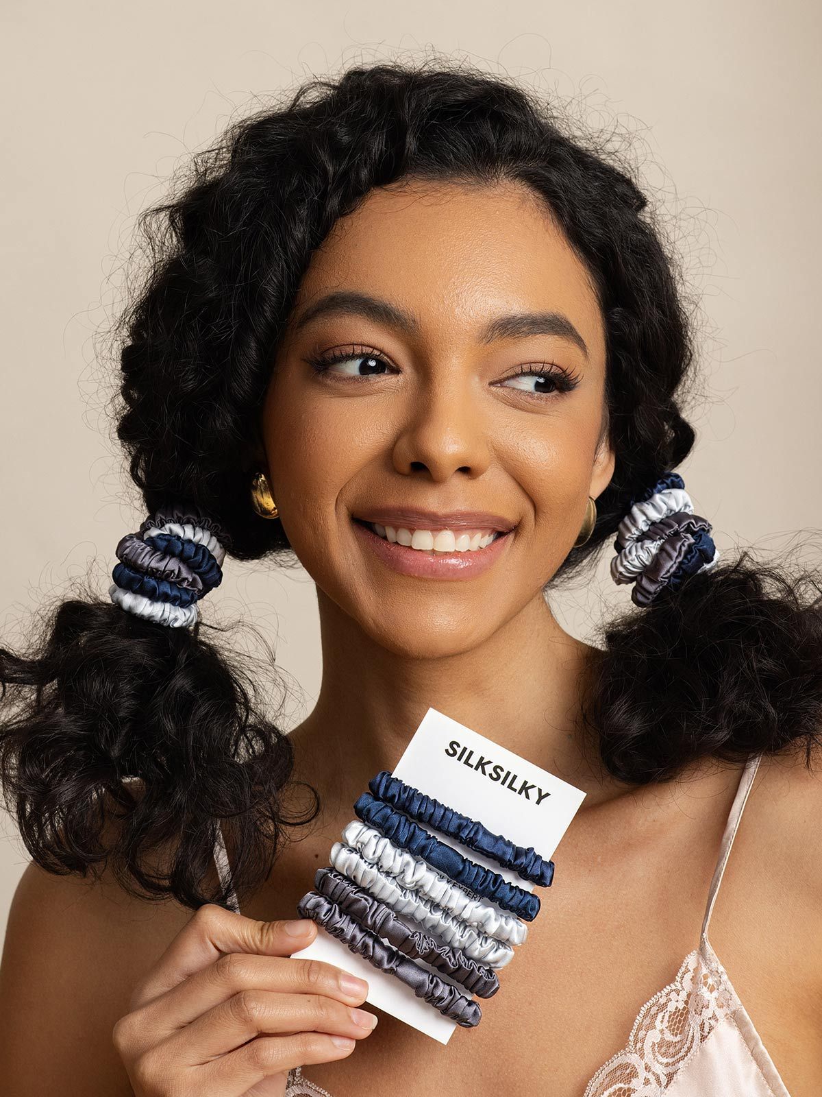 [Group4] SilkSilky-NO Scrunchie 006