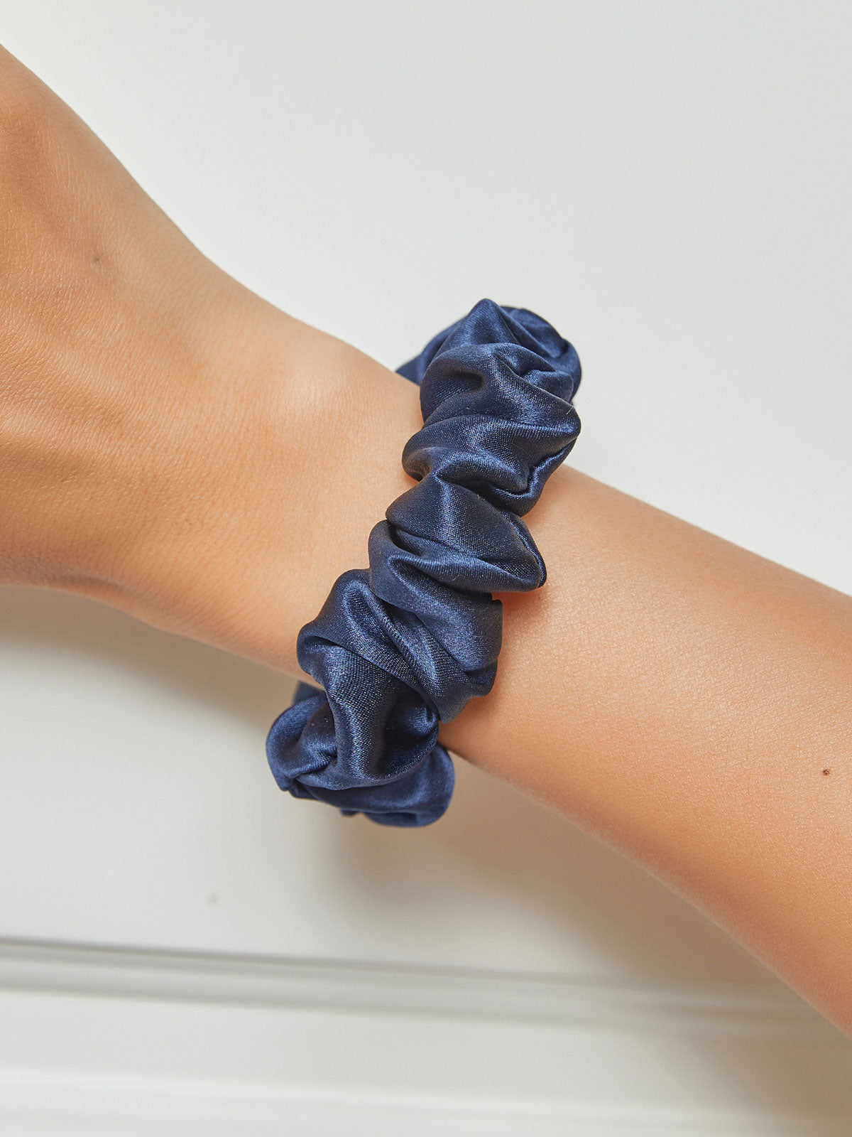 [Mørke blå] SilkSilky-NO 19Momme Scrunchie 001