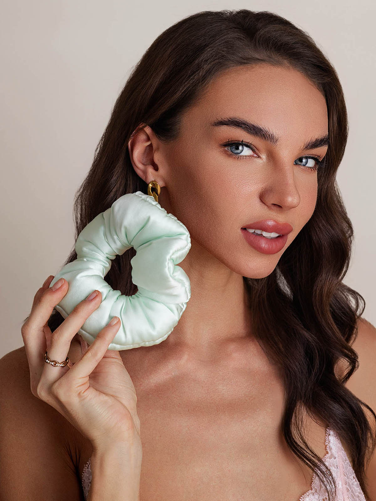[Mintgrønn] SilkSilky-NO Silke Scrunchie 003