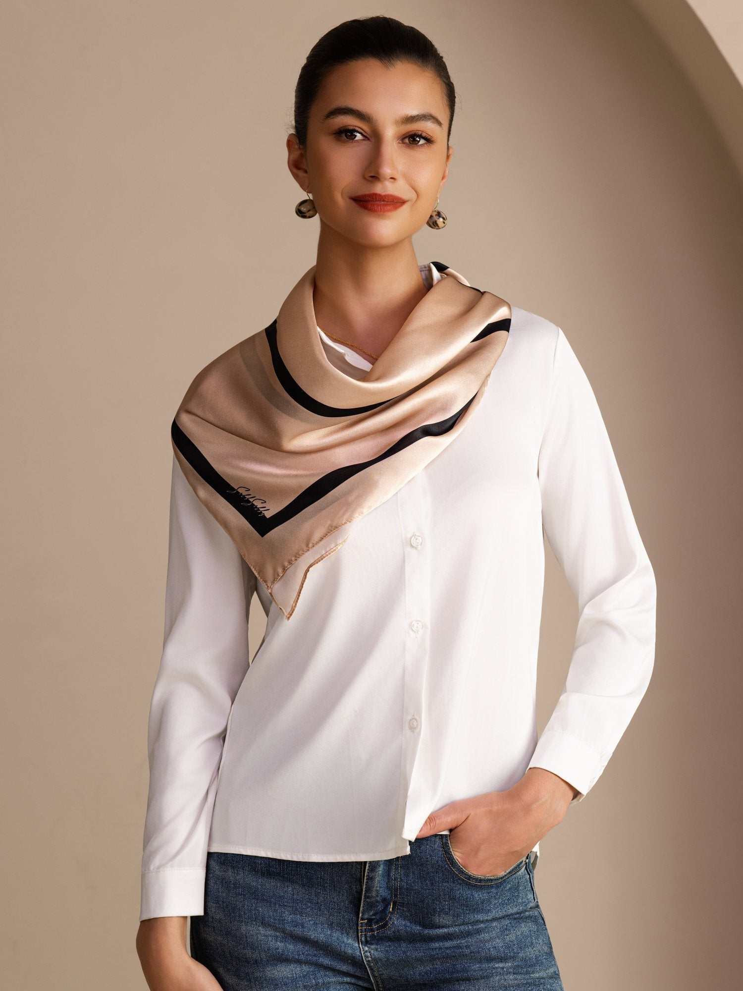 [Beige Firkant] SilkSilky-NO Skjerf 002
