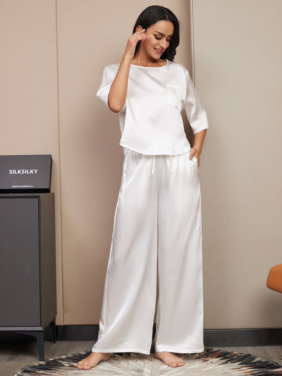 [Hvit] SilkSilky-NO Womens Pajamas 004