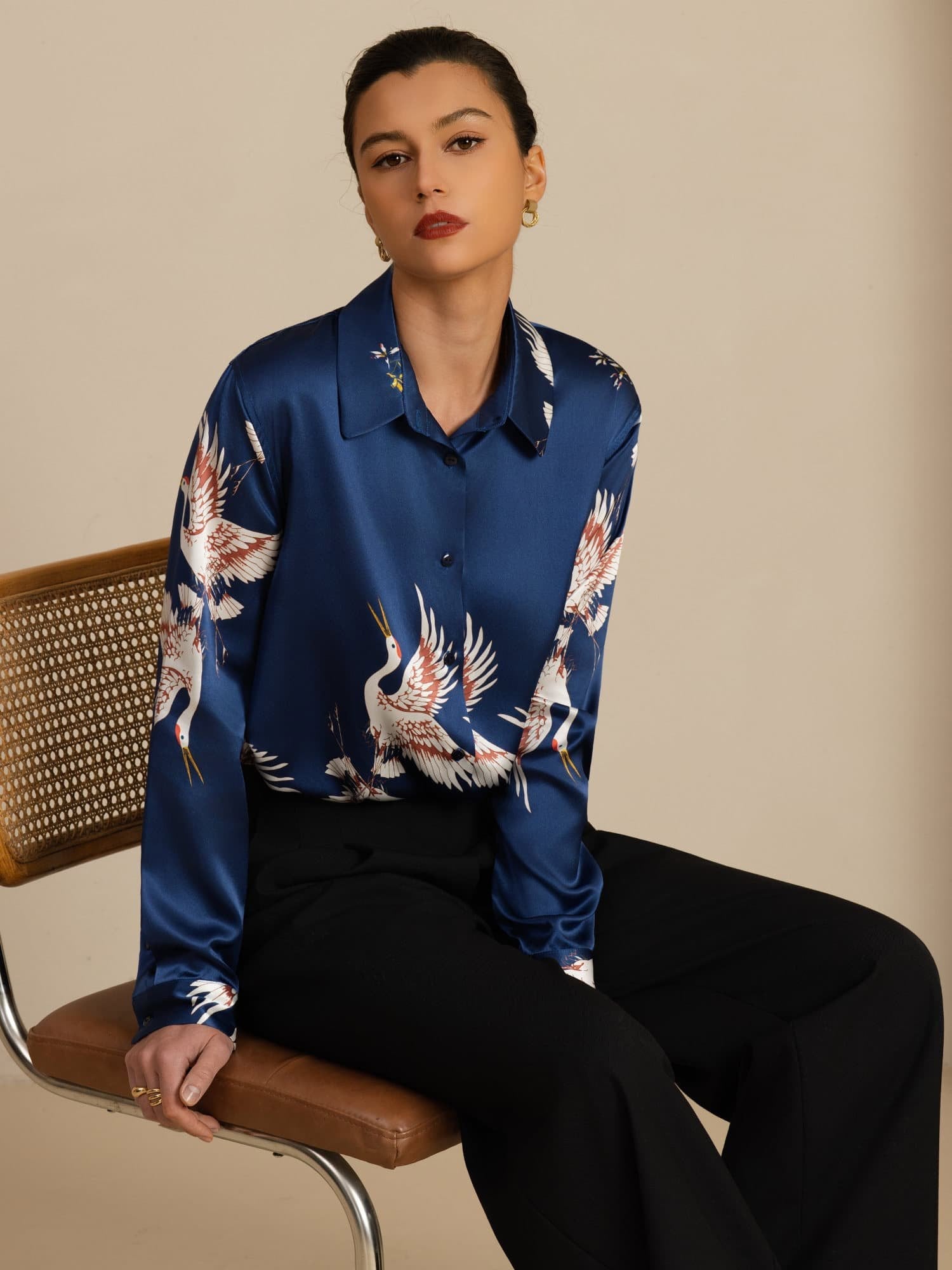 [Mørke blå] SilkSilky-NO 19Momme Langermet Slagkrage Skjorte for Kvinner 001