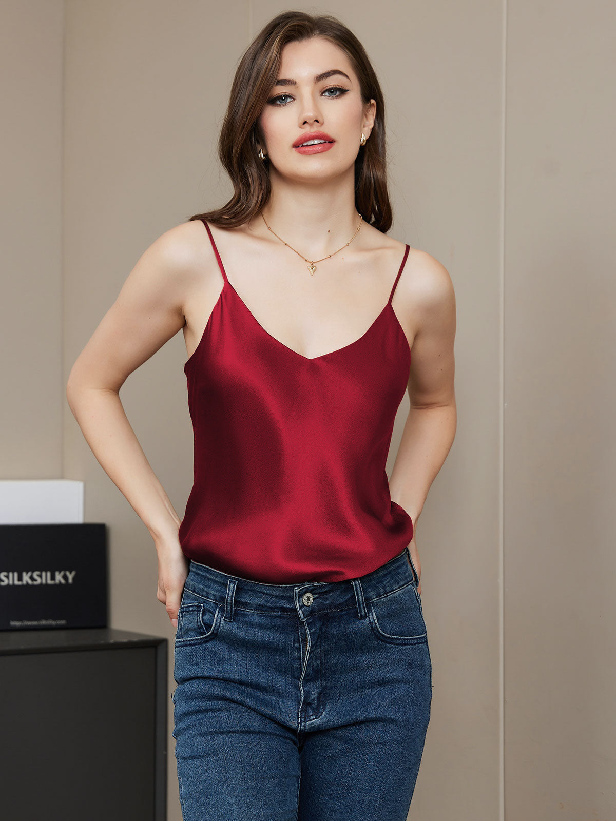 [Mørkerød] SilkSilky-NO V-Hals Camisole Topp 001