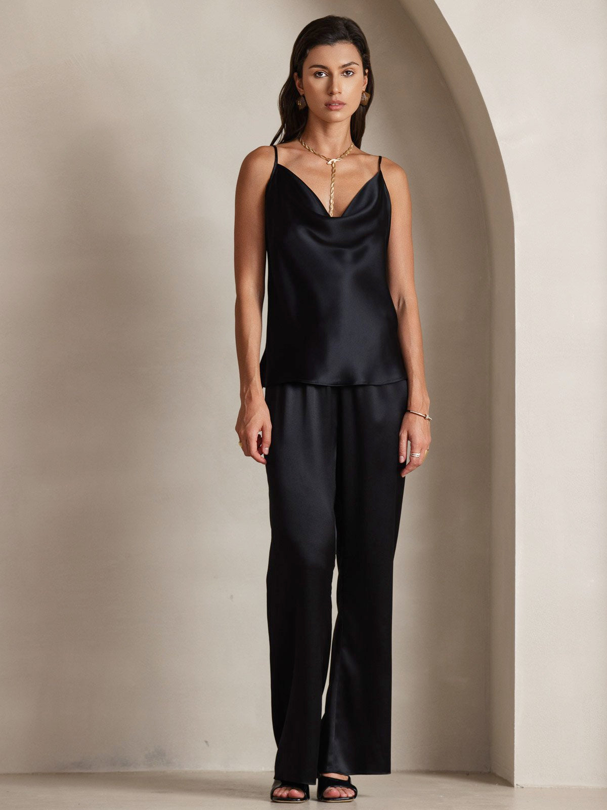 [Svart] SilkSilky-NO 19Momme Silke Cowl Neck Camisole Topp 007