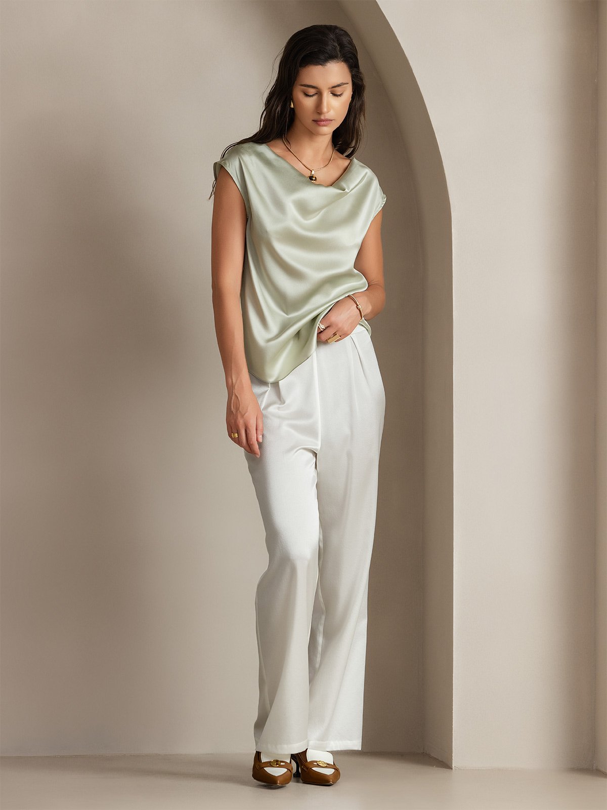 [Lysegrønn] SilkSilky-NO 19Momme Silke Cowl Neck T-skjorte for Kvinner 004
