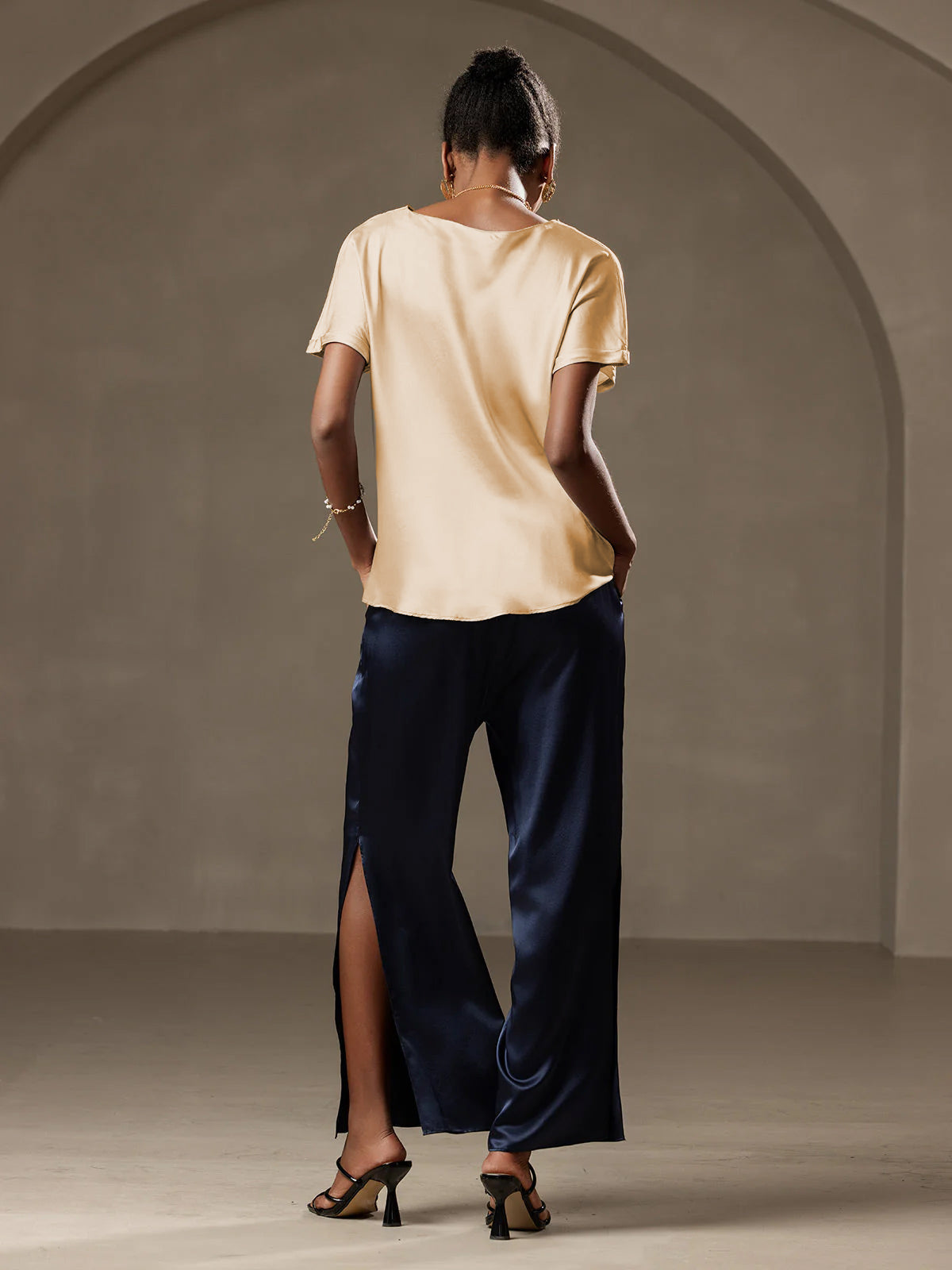 [Champagne] SilkSilky-NO 19Momme Silke Womens T-Shirt 002