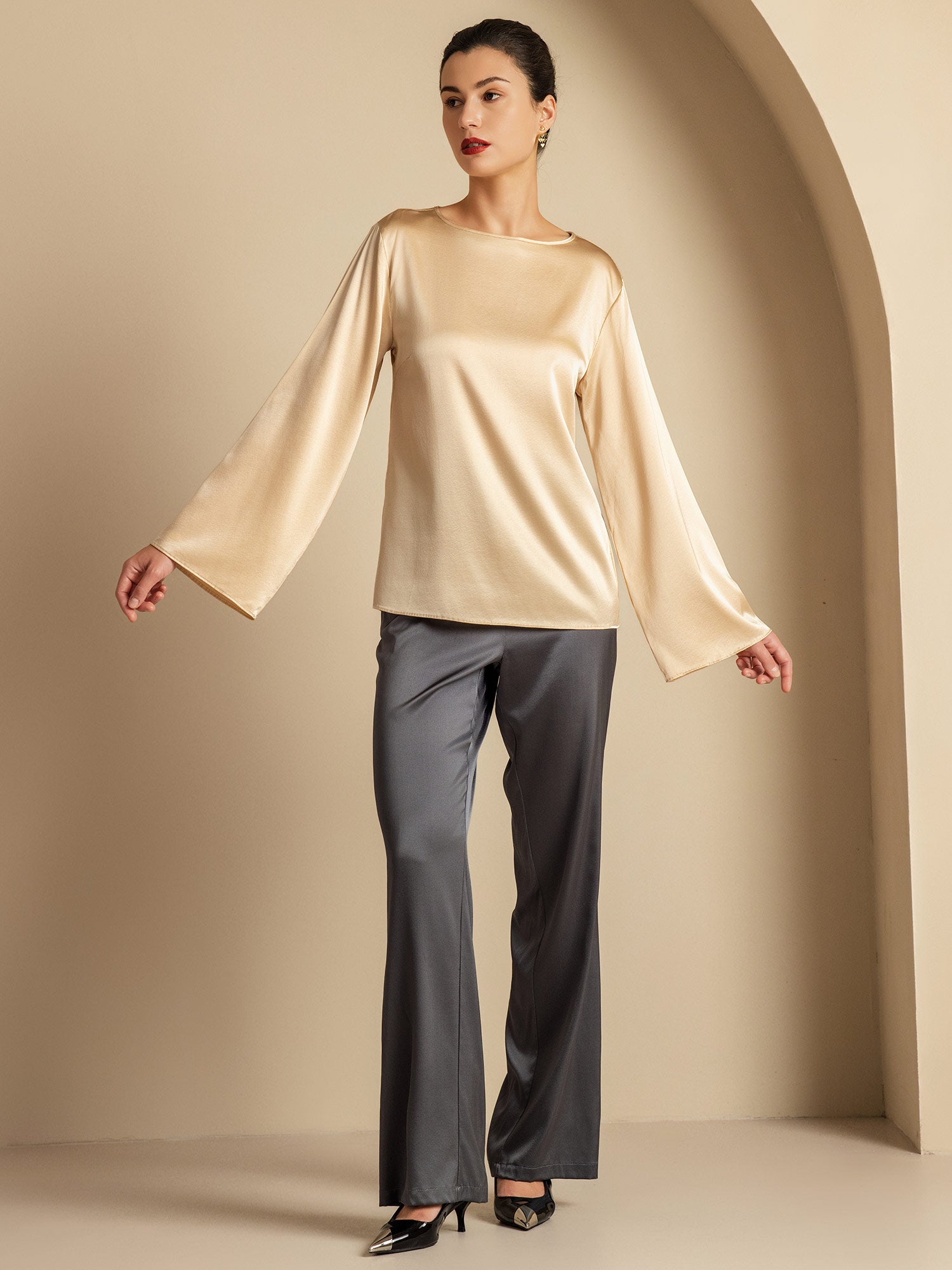 [Champagne] SilkSilky-NO 19Momme Silke Womens T-Shirt 008