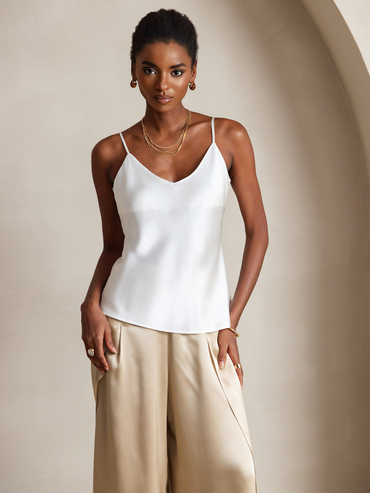 [Hvit] SilkSilky-NO V-Hals Camisole Topp 001