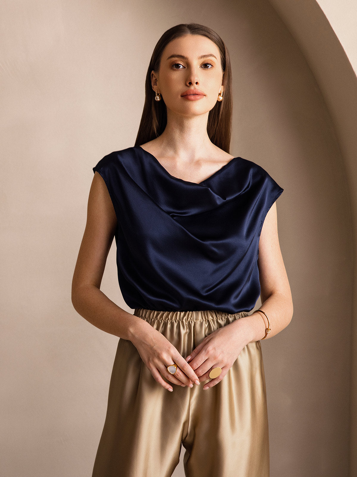 [Mørke blå] SilkSilky-NO 19Momme Silke Cowl Neck T-skjorte for Kvinner 003