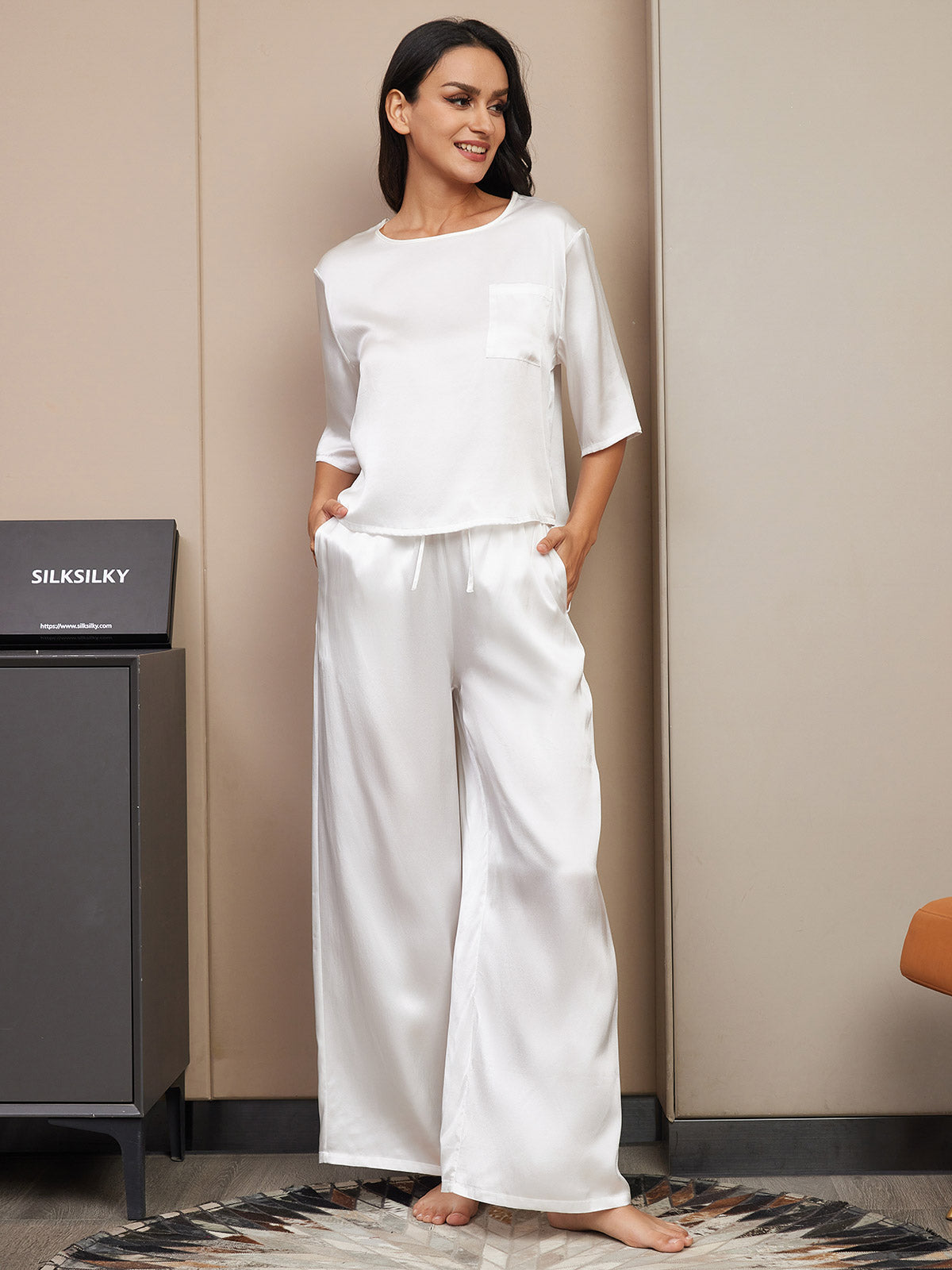 [Hvit] SilkSilky-NO Womens Pajamas 003
