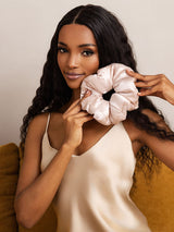 [Rosa] SilkSilky-NO Scrunchie 002