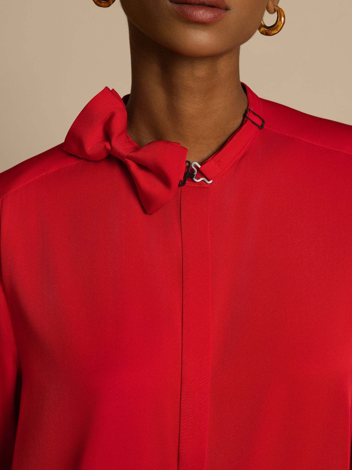 [Vin] SilkSilky-NO 19Momme Silke Langermet Ståkrave Bluse 004