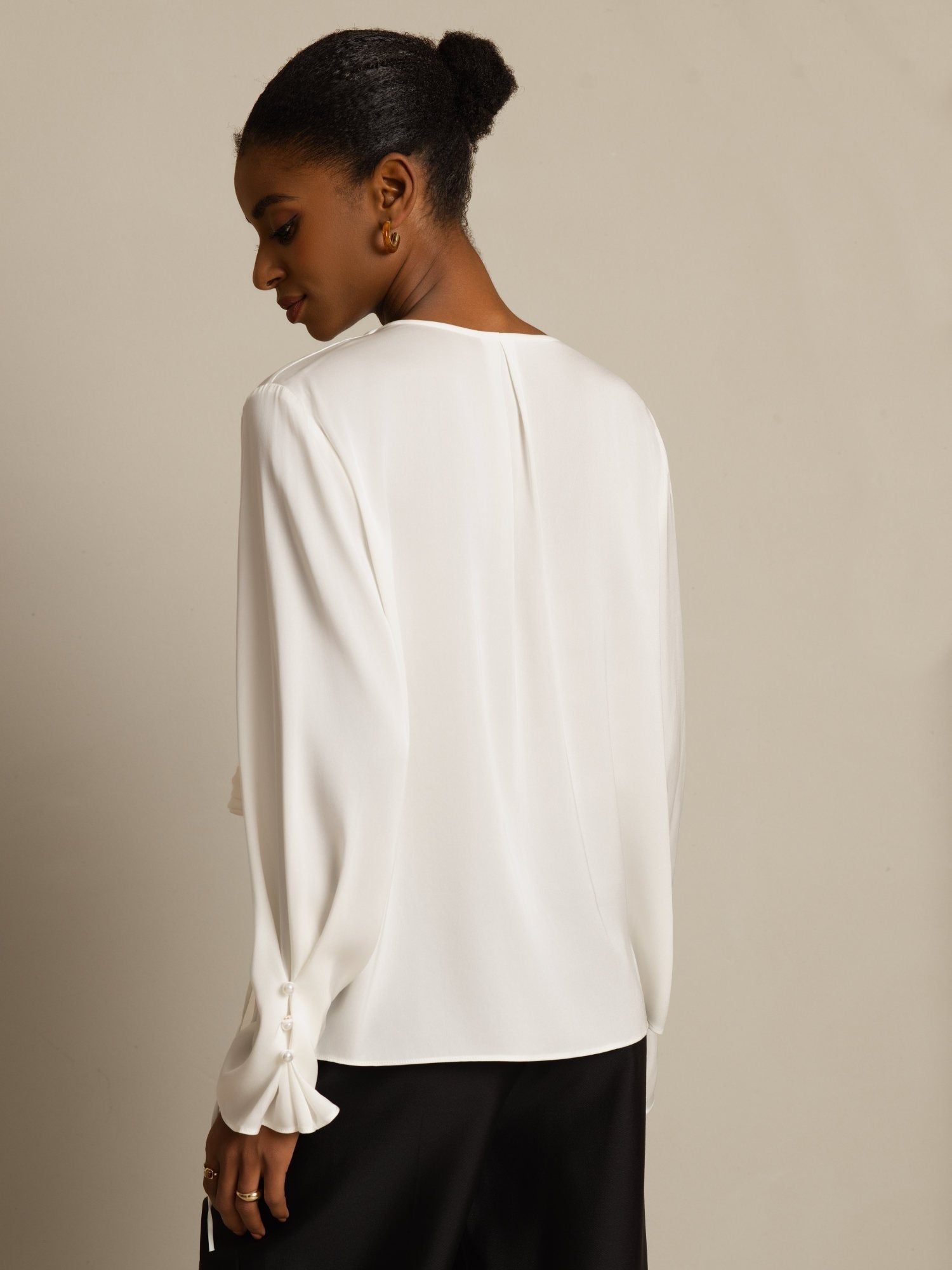 [Hvit] SilkSilky-NO Long Sleeve V Neck Damebluser 002