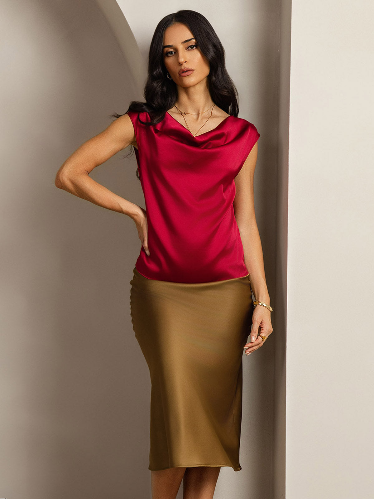 [Vin] SilkSilky-NO 19Momme Silke Cowl Neck T-skjorte for Kvinner 001
