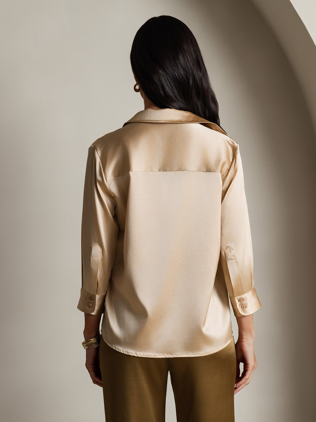 SilkSilky-NO 19Momme Silke Lapel Skjorte for Kvinner Champagne 002