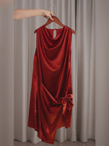 SilkSilky-NO Sleeveless Cowl Neck Kjole video 001
