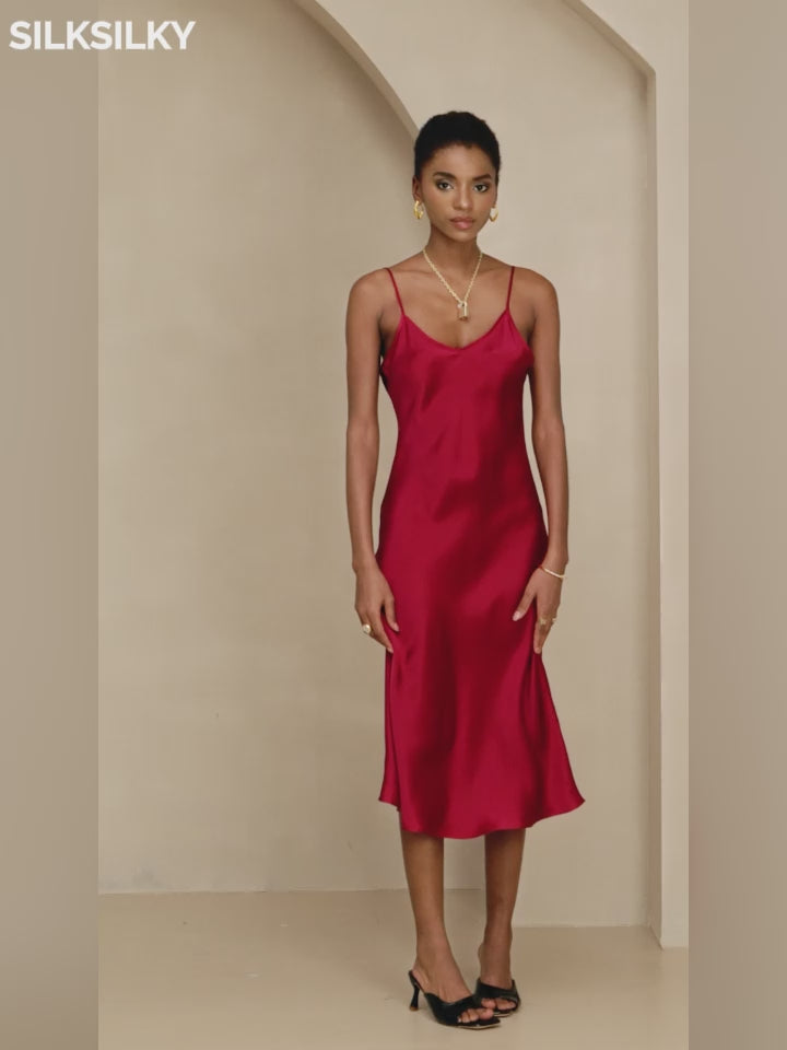 SilkSilky  Pure Silk Deep V Neck Dress video 001