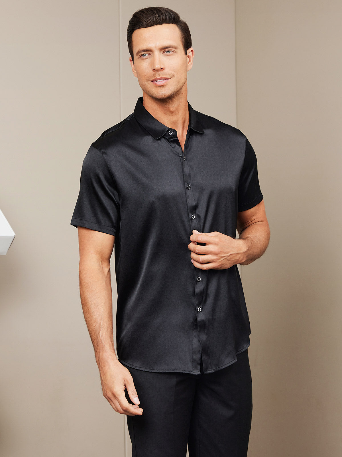 [Svart] SilkSilky-NO Silke Short Sleeve Collar Skjorte for Menn 004