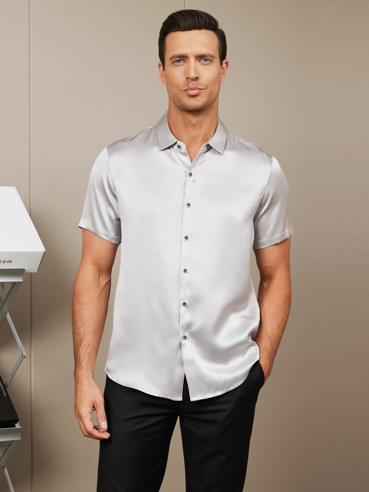 [Sølv] SilkSilky-NO Silke Short Sleeve Collar Skjorte for Menn 001